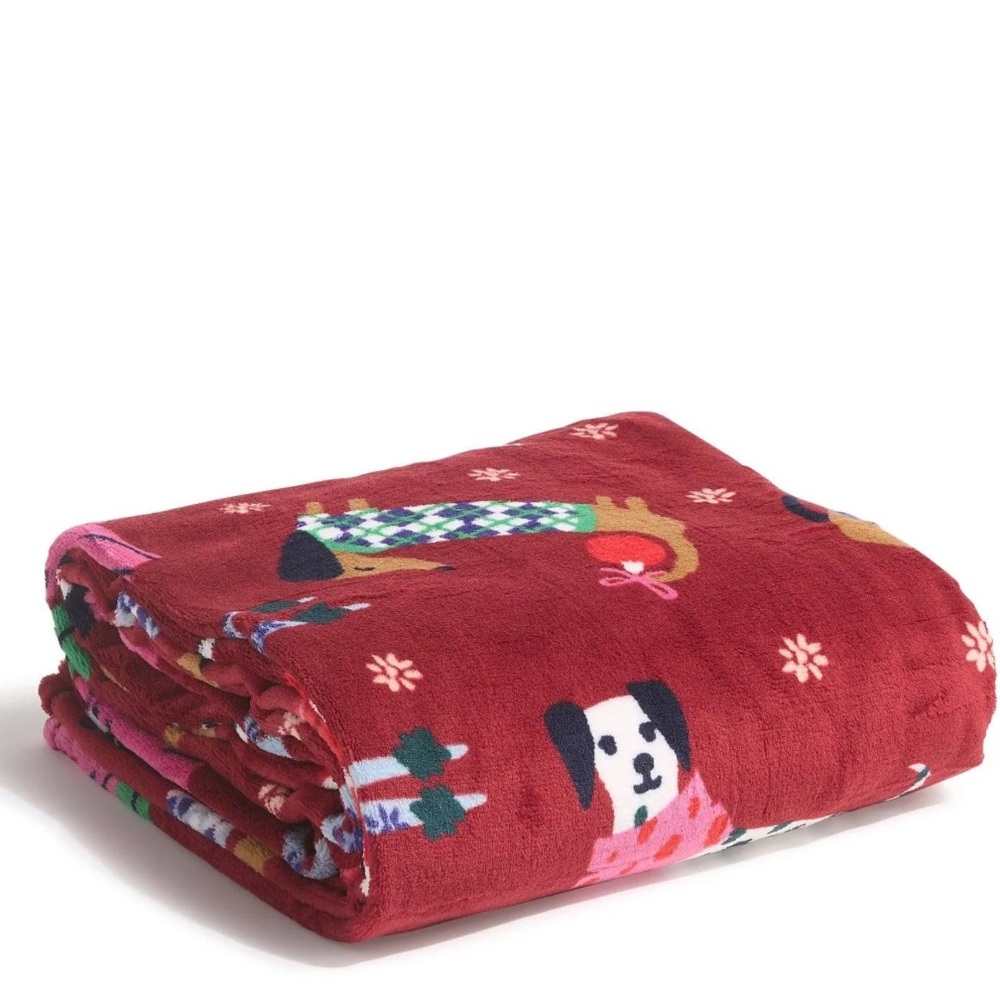 Vera Bradley Holiday Hounds Red Essential Throw Blanket 50 x 80 inches